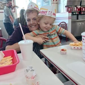 Meet your Posher, Tamara